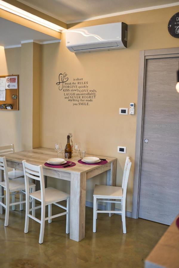 קסטלנואובו דל גארדה Vanda Luxury House Near Gardaland And Garda Lake מראה חיצוני תמונה
