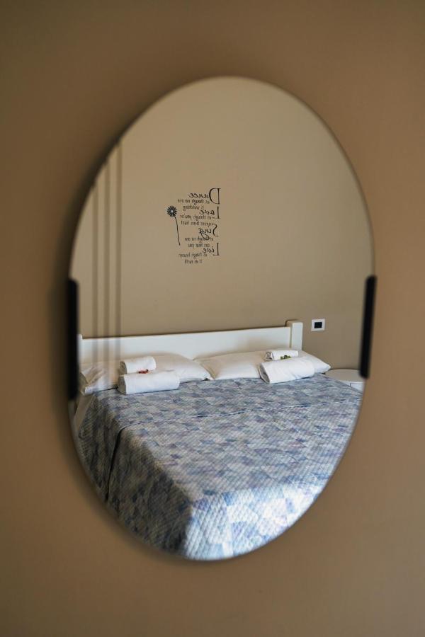 קסטלנואובו דל גארדה Vanda Luxury House Near Gardaland And Garda Lake מראה חיצוני תמונה
