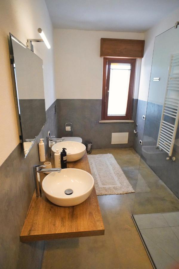 קסטלנואובו דל גארדה Vanda Luxury House Near Gardaland And Garda Lake מראה חיצוני תמונה