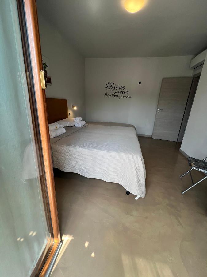 קסטלנואובו דל גארדה Vanda Luxury House Near Gardaland And Garda Lake מראה חיצוני תמונה
